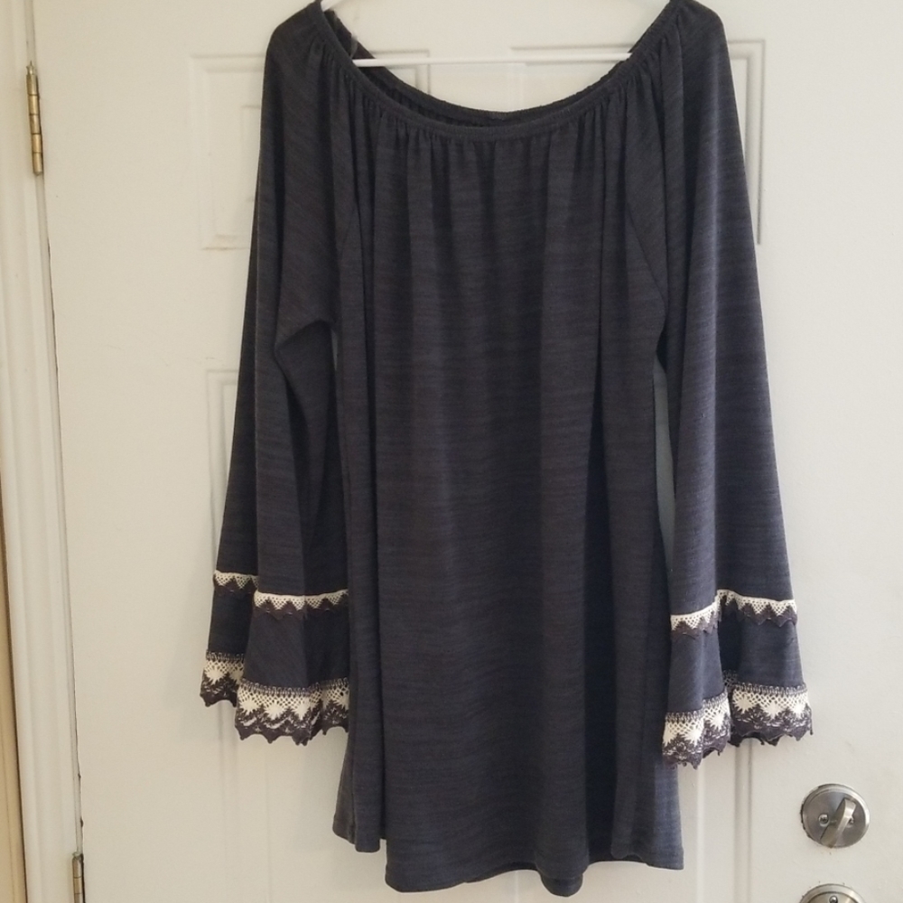 Gray Tunic sweater size L/XL